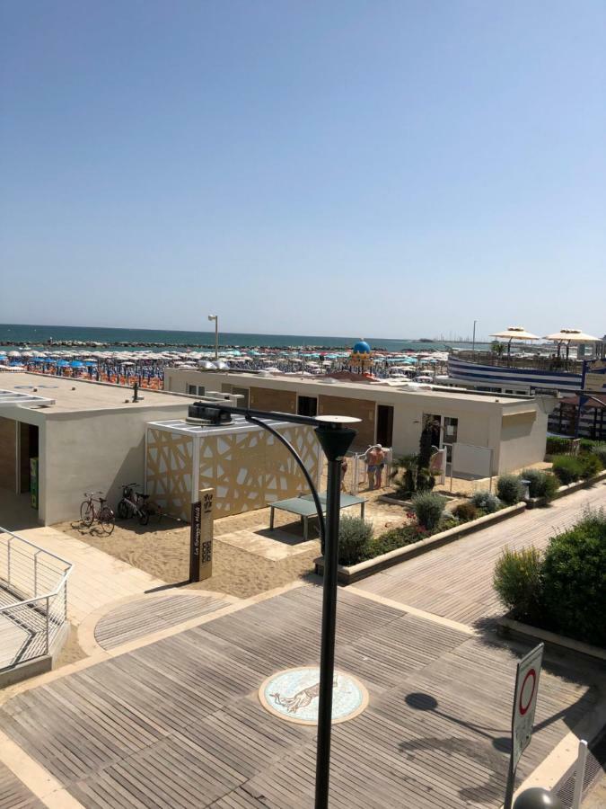 Hotel La Rosa Cattolica Esterno foto