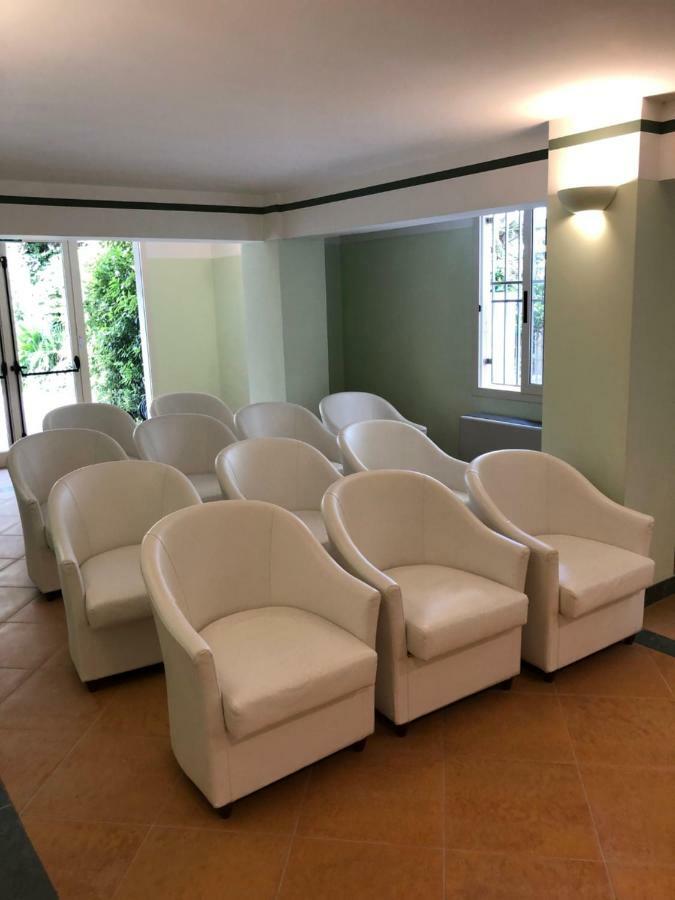 Hotel La Rosa Cattolica Esterno foto